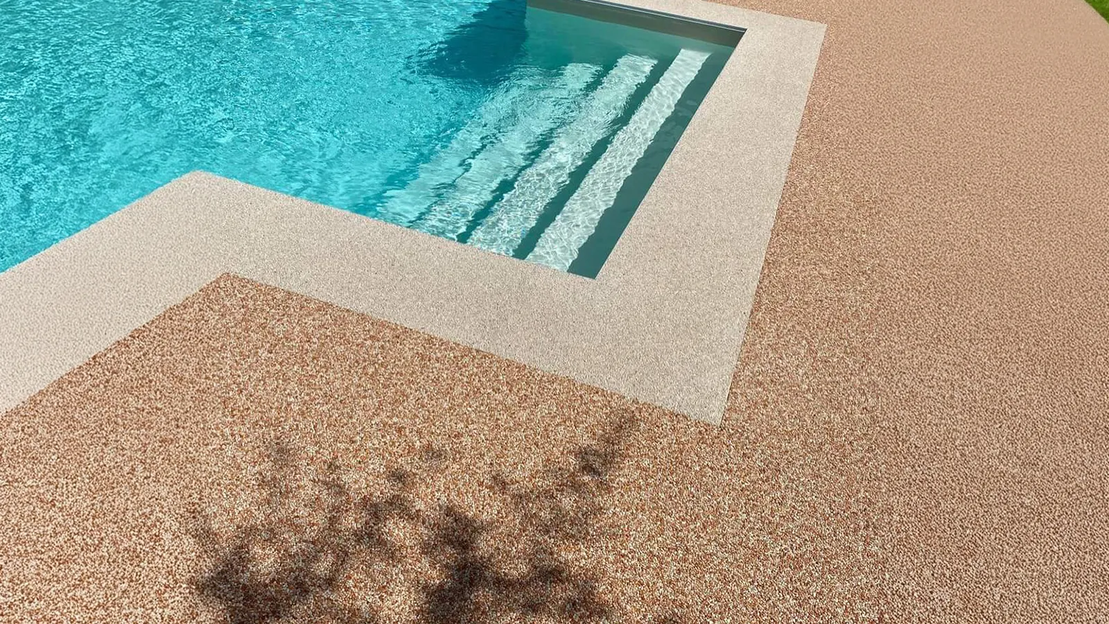 Rivestimenti in resina per pavimenti drenanti Resinstone