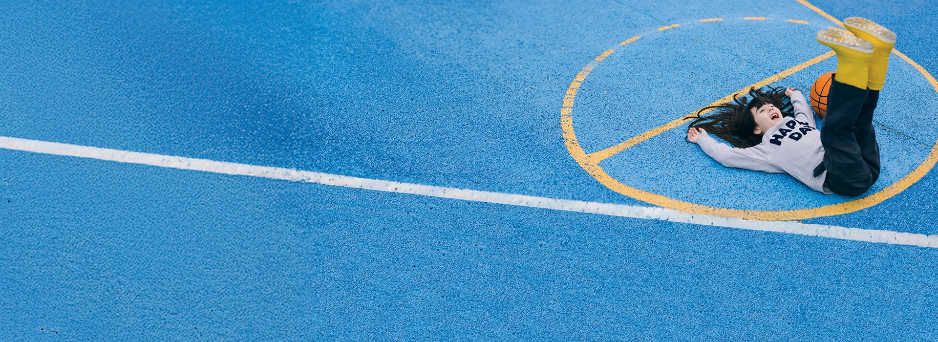 Superfici in resina per pavimenti sportivi e ricreativi